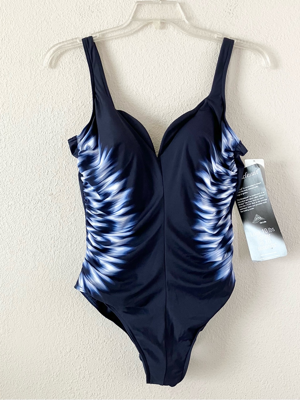 Miraclesuit Temptress One-Piece Swimsuit 16 New Slimming Figure Flattering Blue